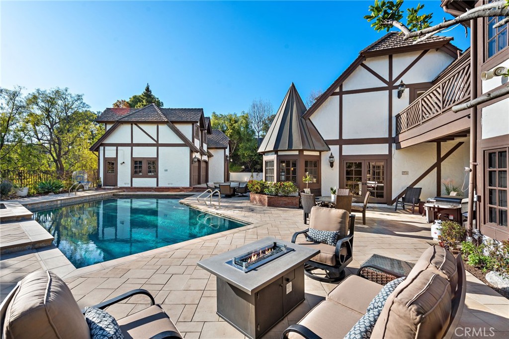 30821 Hunt Club Drive