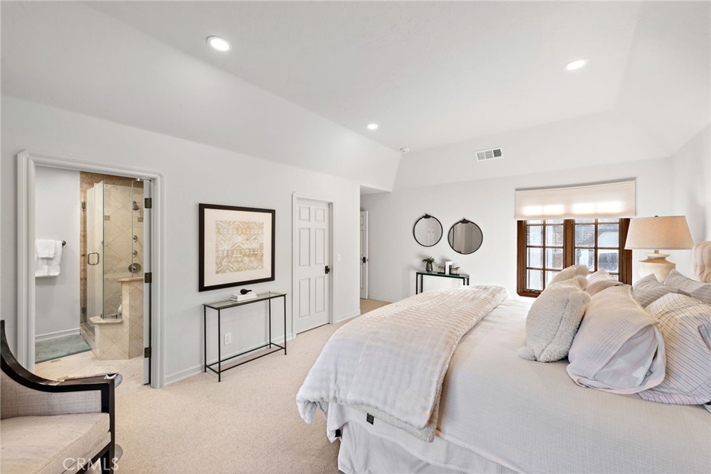 30821 Hunt Club Drive