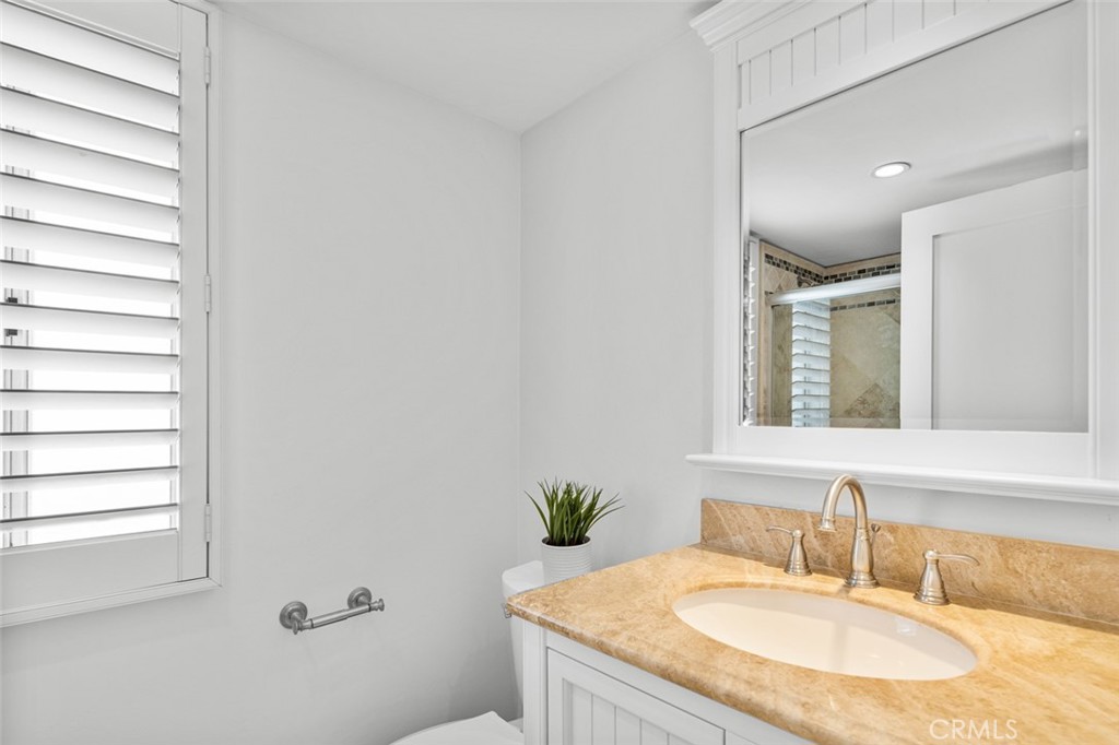 620 San Nicholas Street