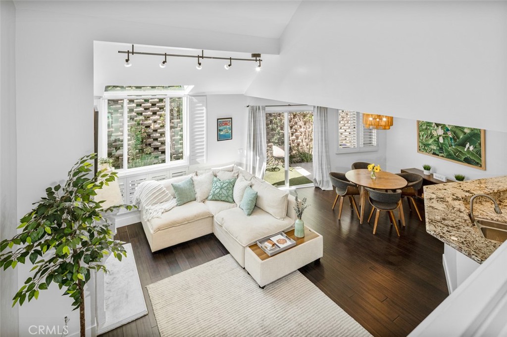 620 San Nicholas Street