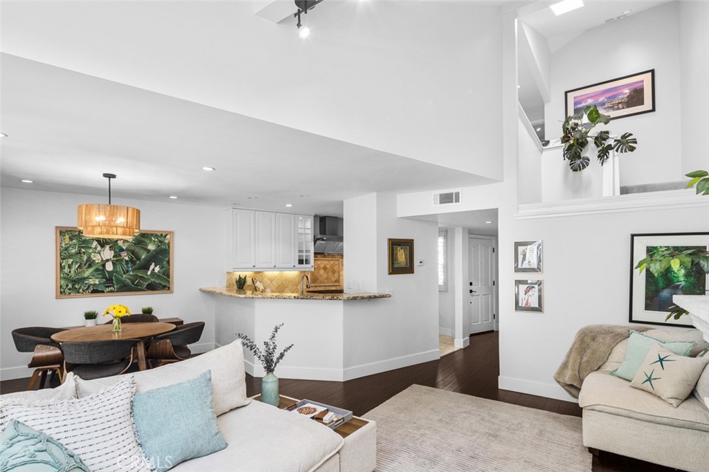 620 San Nicholas Street