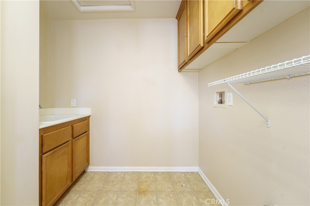 29260 Meandering Circle