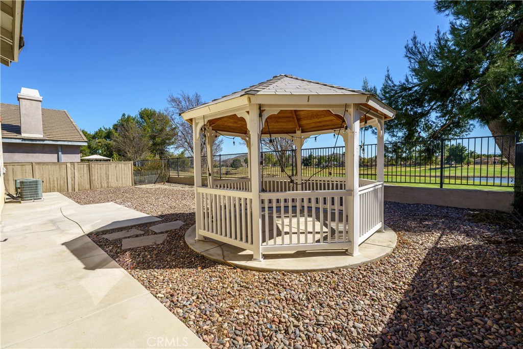 29260 Meandering Circle