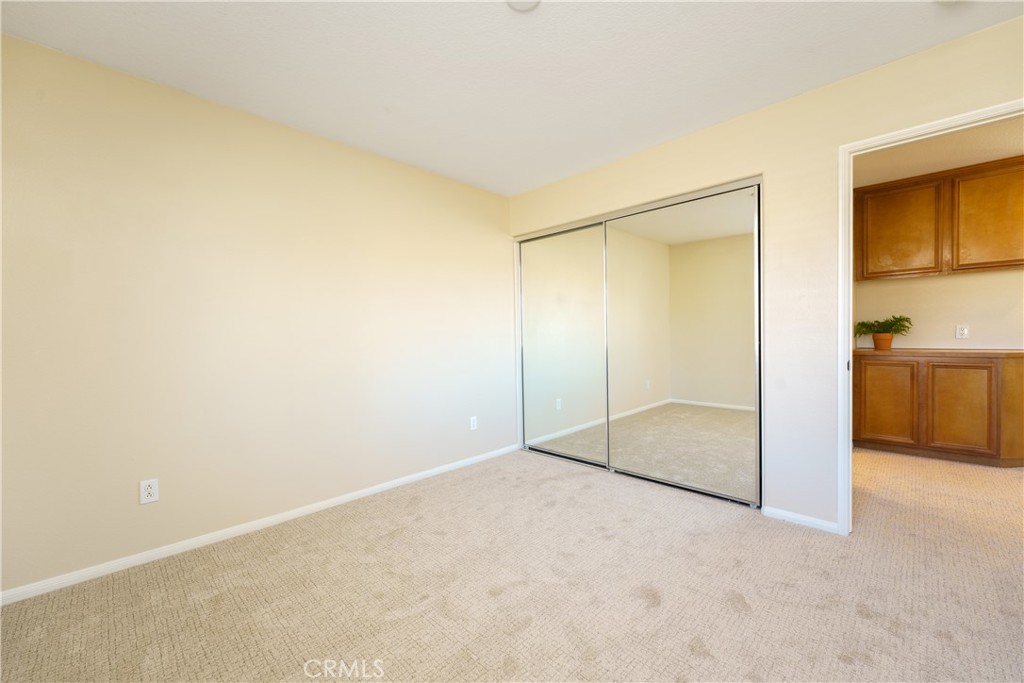 29260 Meandering Circle