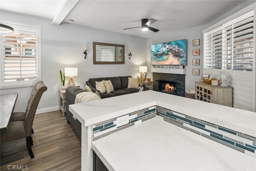 2000 Pacific Coast Highway