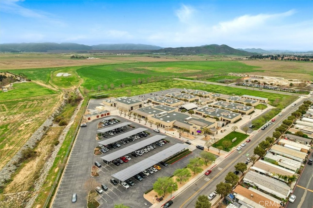 0 Chambers & Buena Vista