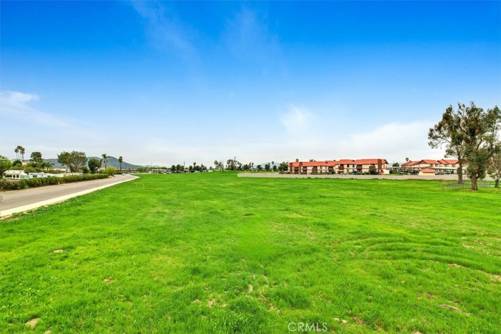 0 Chambers & Buena Vista