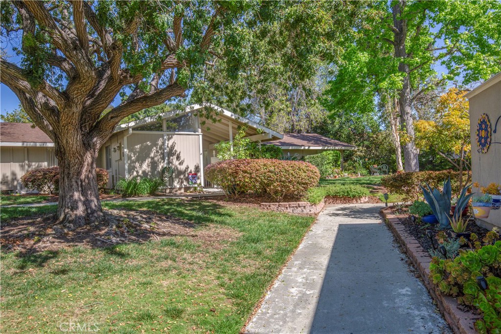 148 Avenida Majorca B