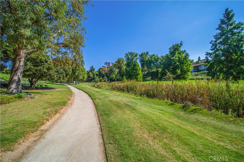 148 Avenida Majorca B