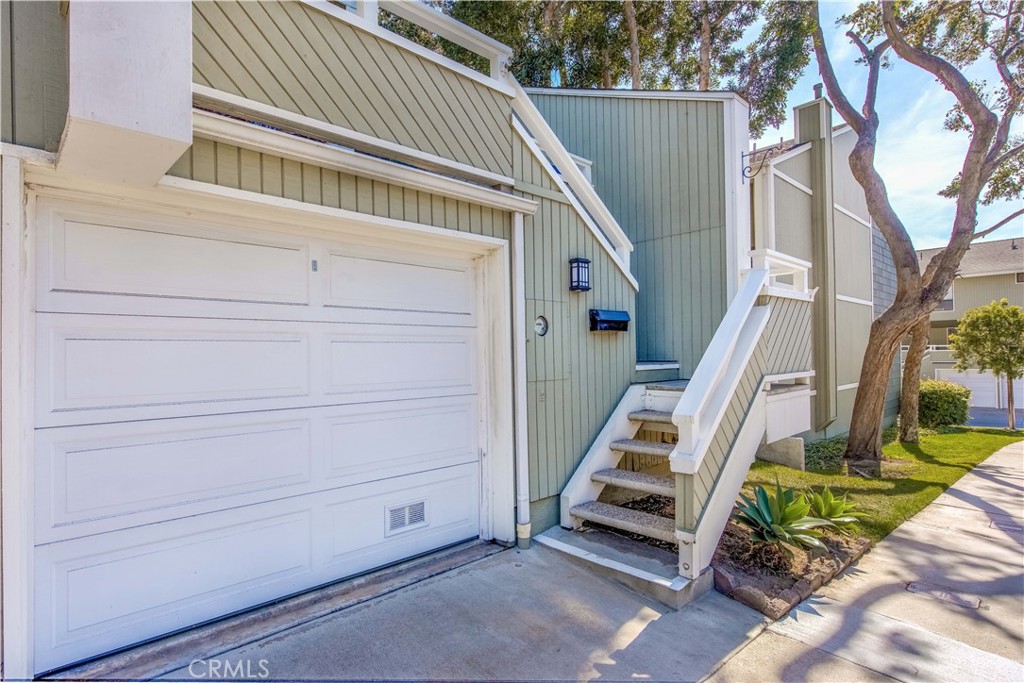 111 Columbia Street 250