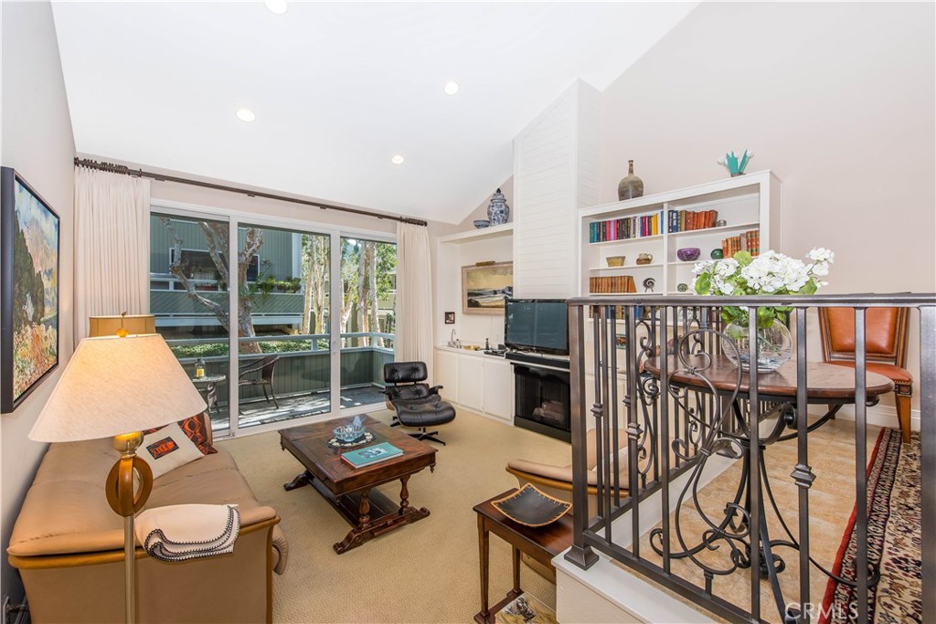 111 Columbia Street 250