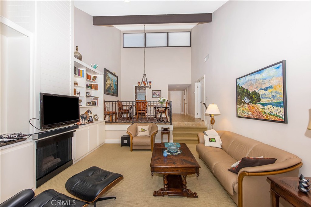 111 Columbia Street 250