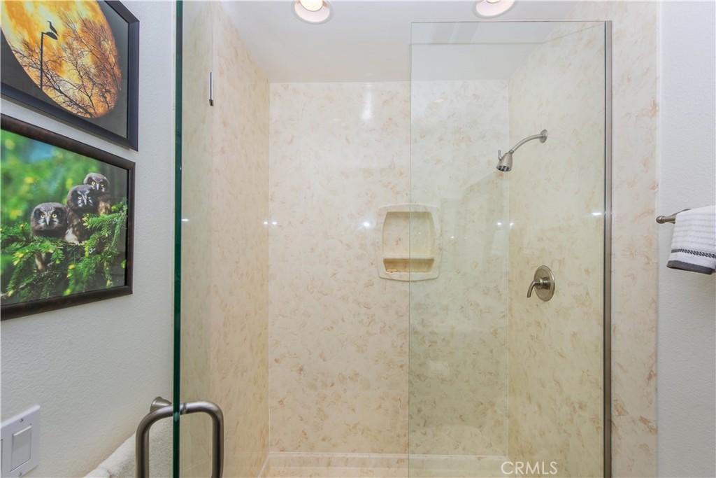 111 Columbia Street 250