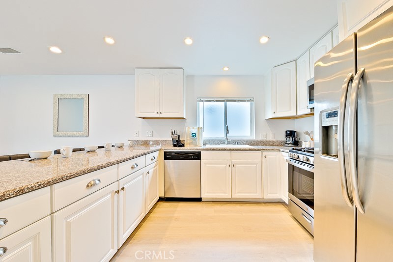 17016 7th Street