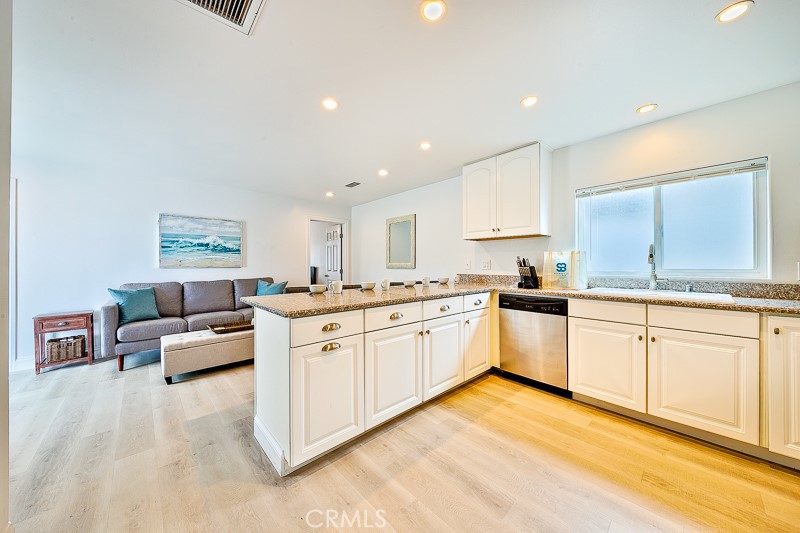 17016 7th Street