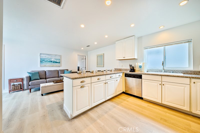 17016 7th Street