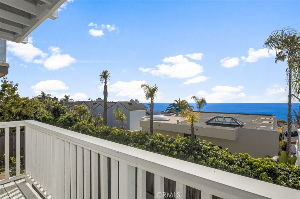 963 Santa Ana Street