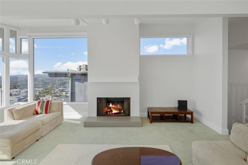 963 Santa Ana Street