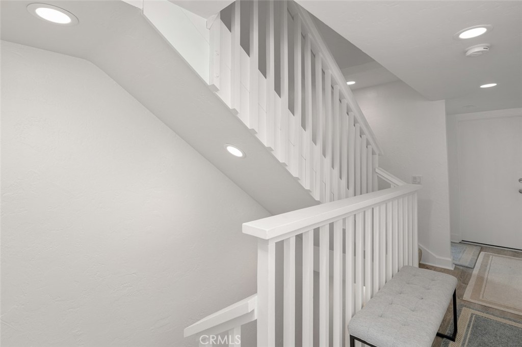 963 Santa Ana Street