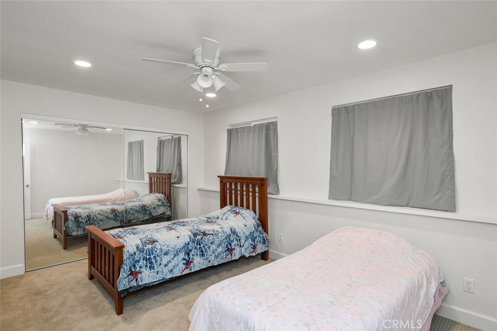 963 Santa Ana Street