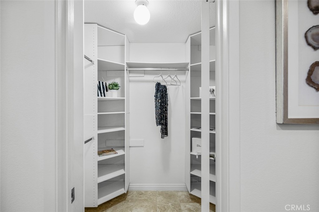 24401 Lantern Hill Drive E