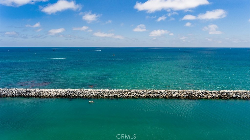 24401 Lantern Hill Drive E