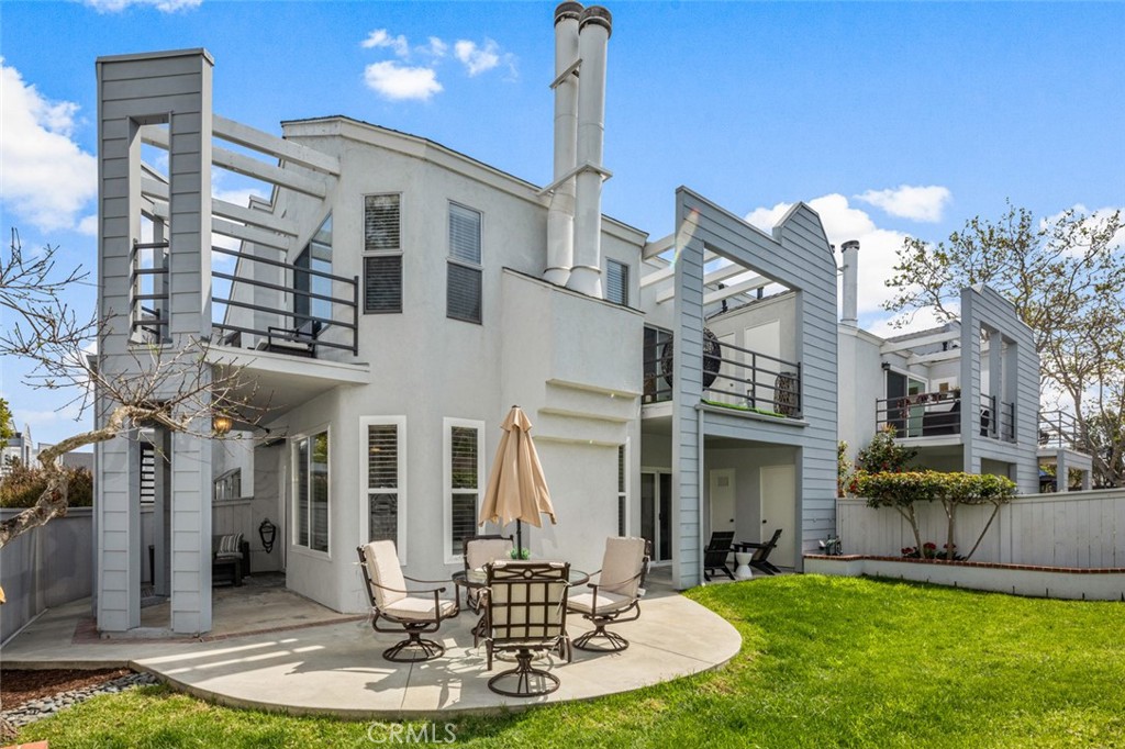 24401 Lantern Hill Drive E