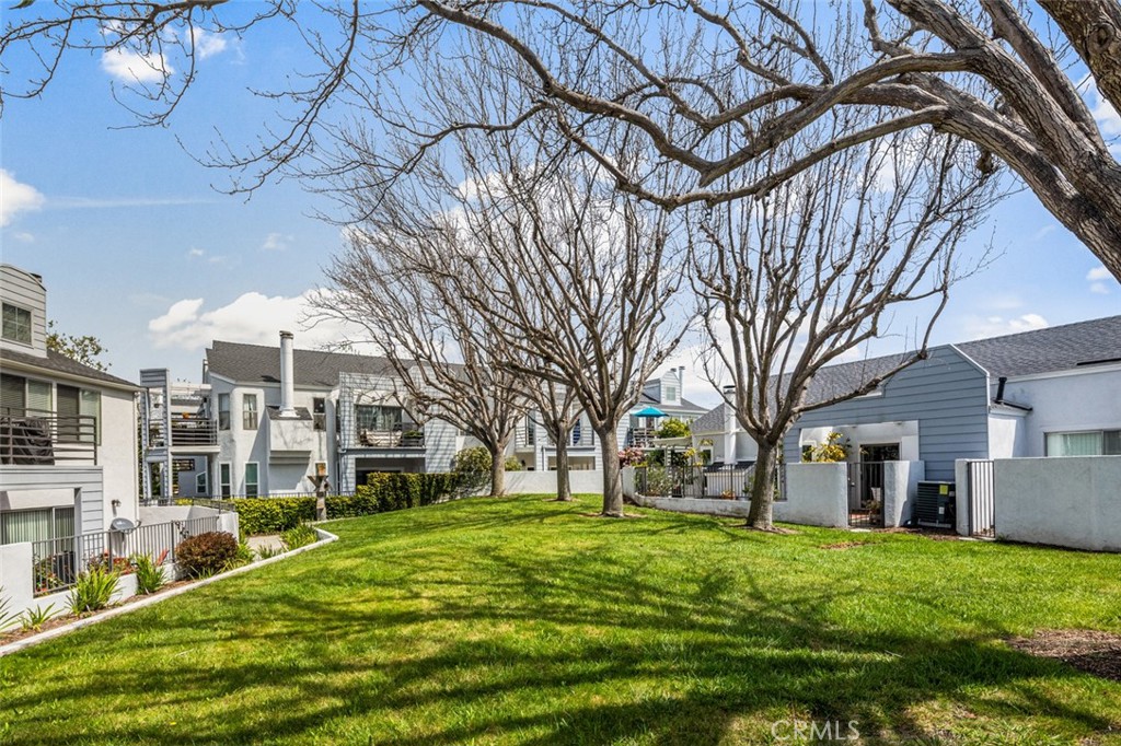 24401 Lantern Hill Drive E