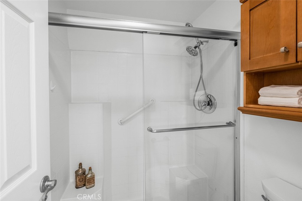 24401 Lantern Hill Drive E