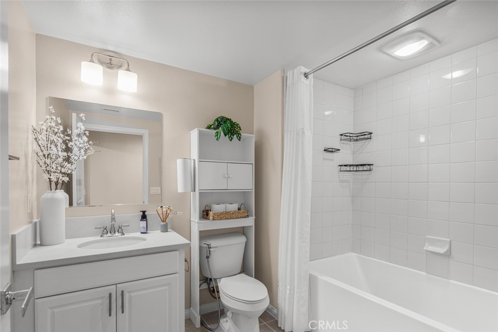 102 Rose Arch 23