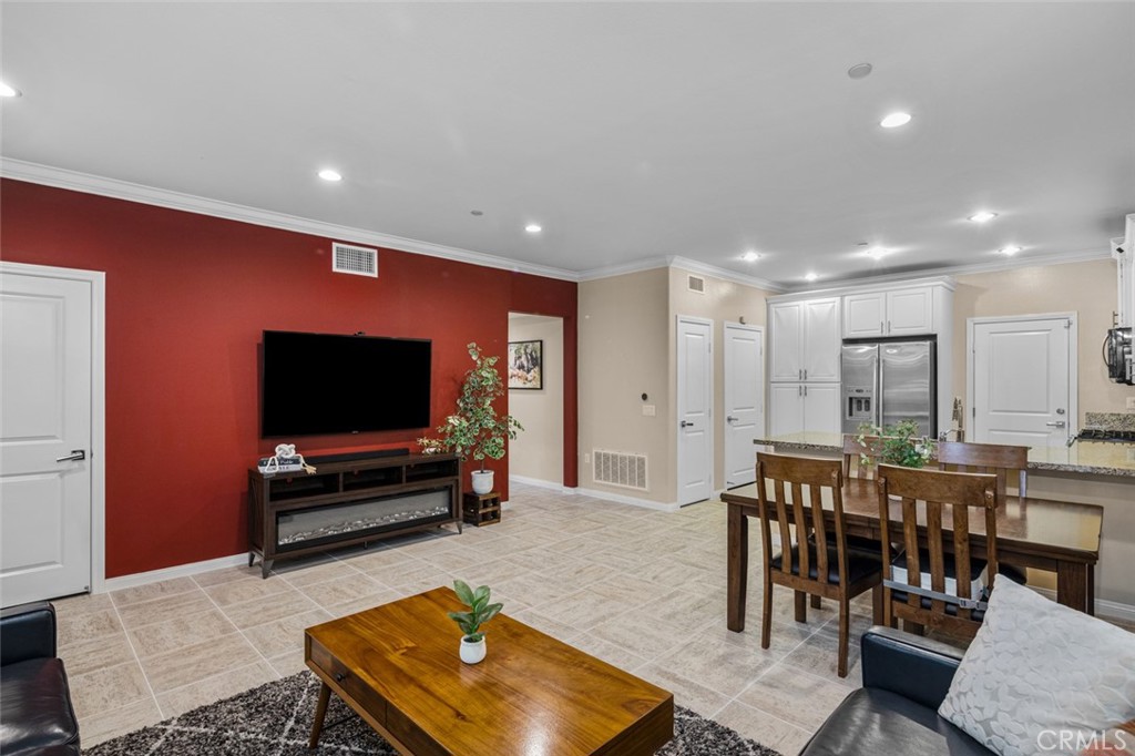 102 Rose Arch 23