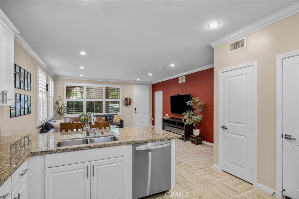 102 Rose Arch 23
