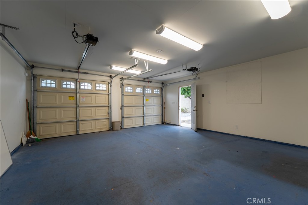 610 E 4th
