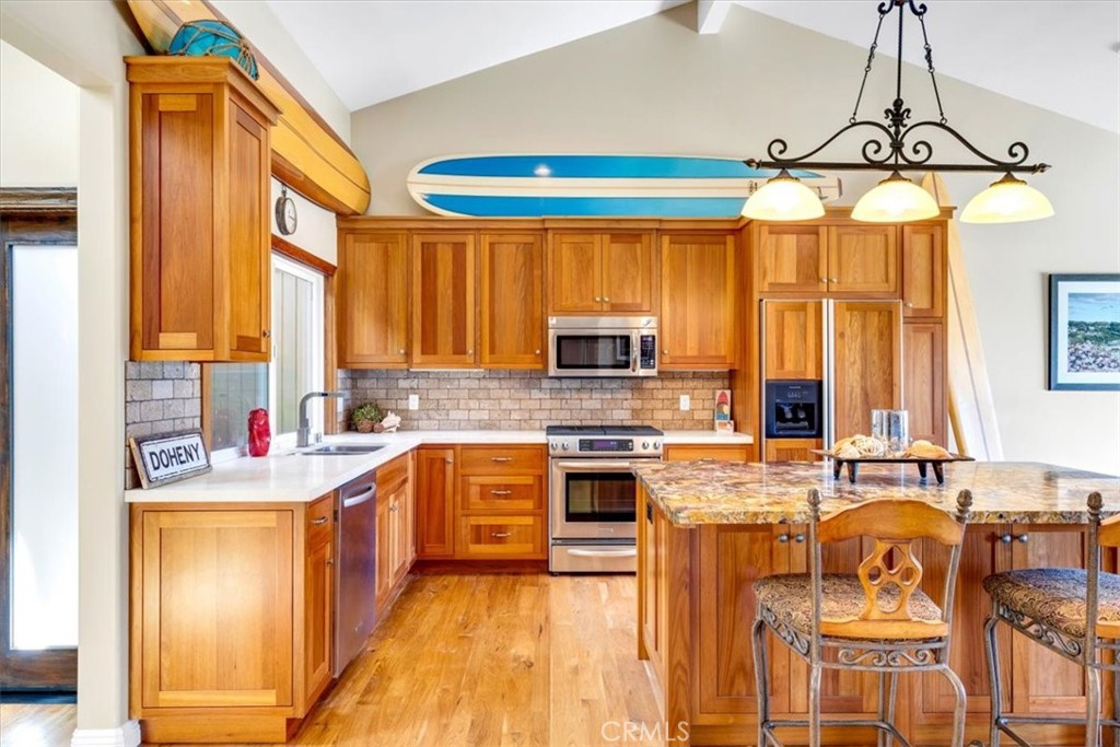 33441 N Spinnaker Drive N