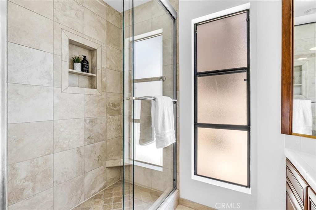 24155 Vista D Onde