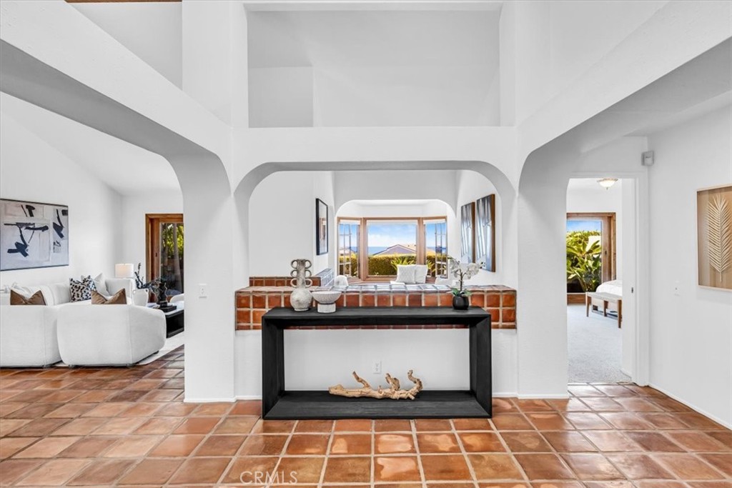 24155 Vista D Onde