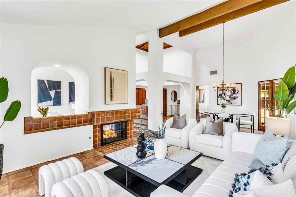 24155 Vista D Onde