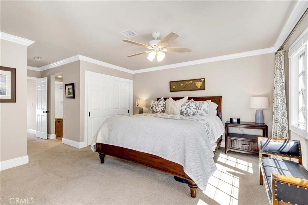 33976 Cape Cove