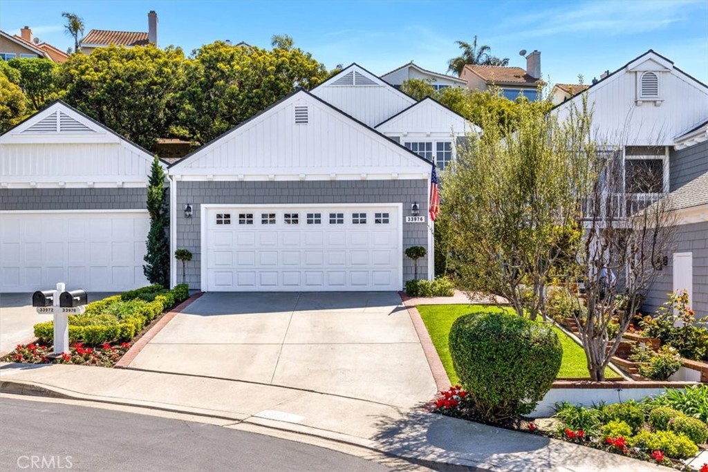 33976 Cape Cove