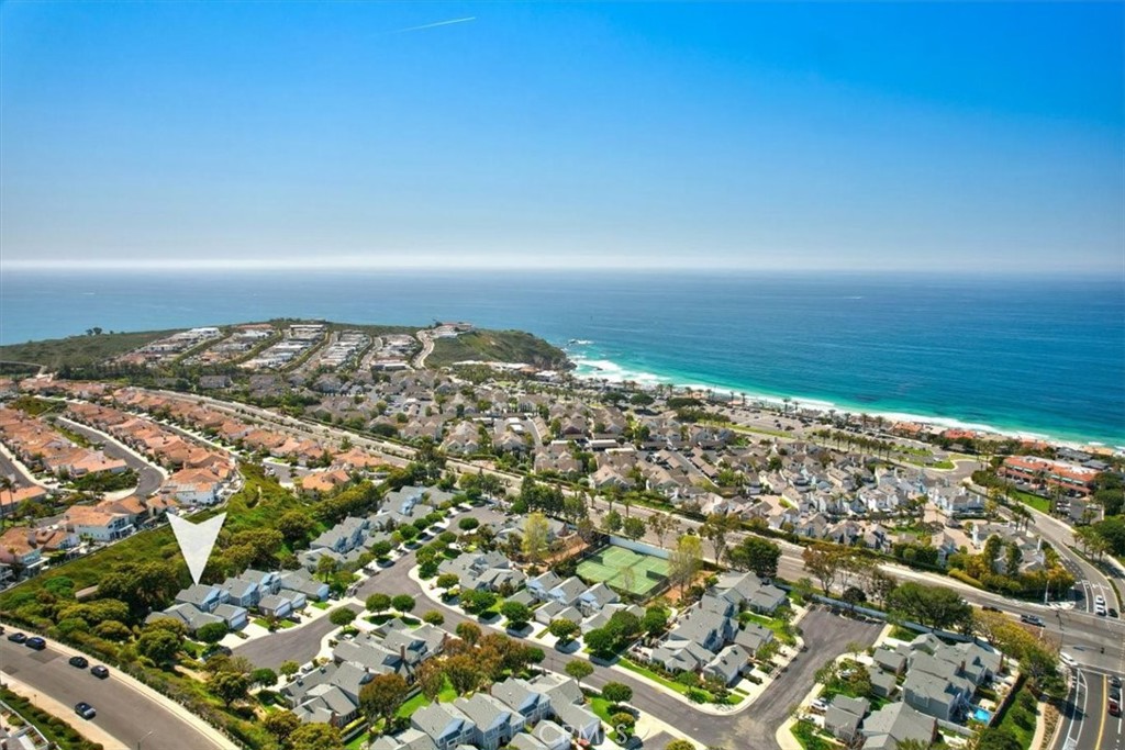 33976 Cape Cove