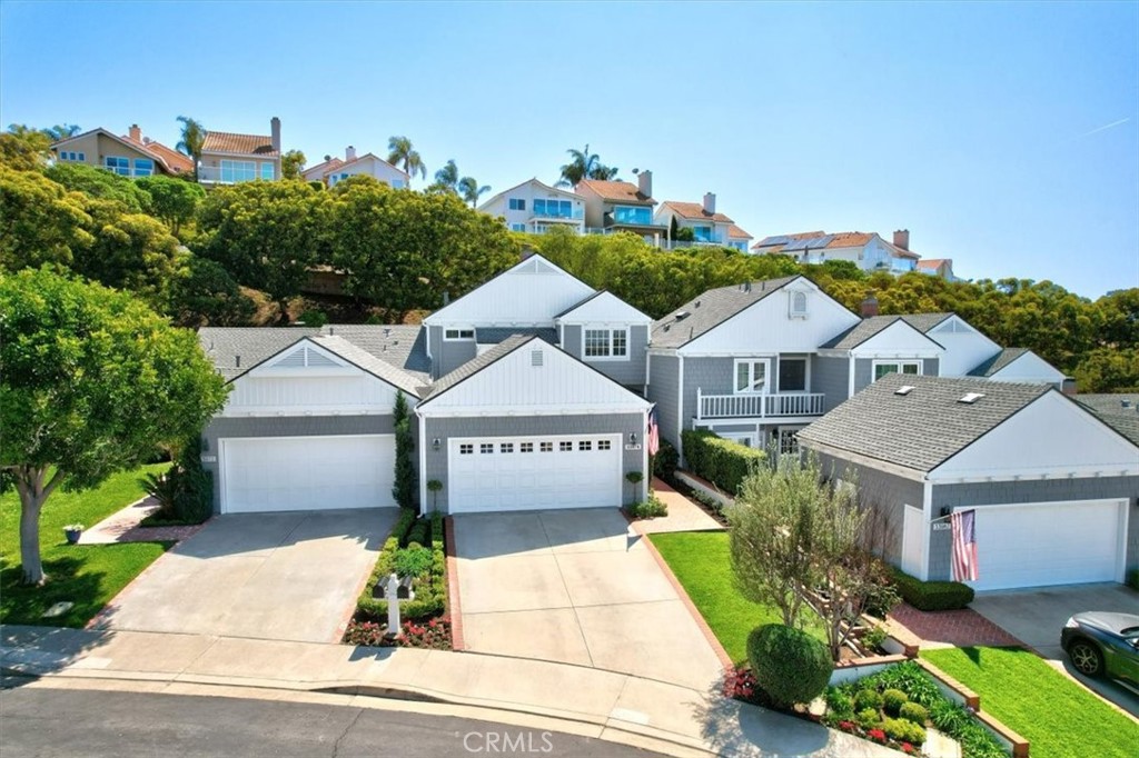 33976 Cape Cove