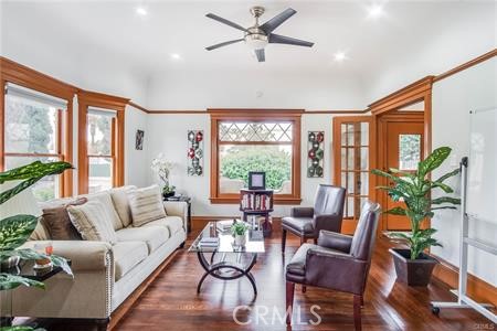 610 E 4th Street