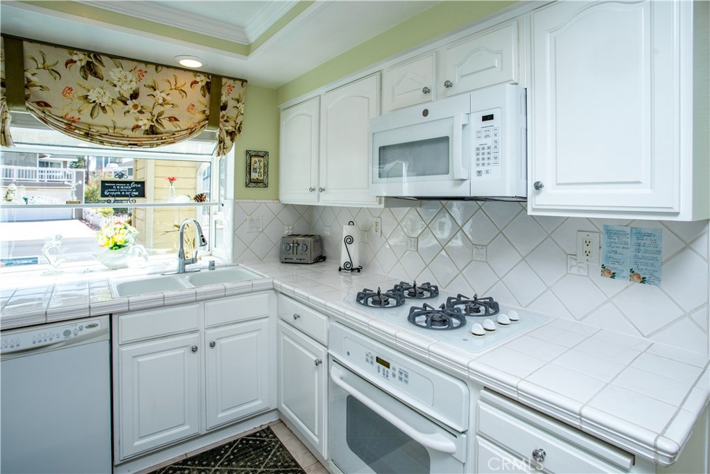 11 Jasmine Creek Lane