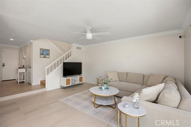 5 Sage Hill LN