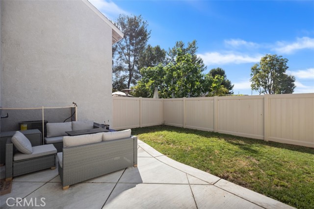 5 Sage Hill LN