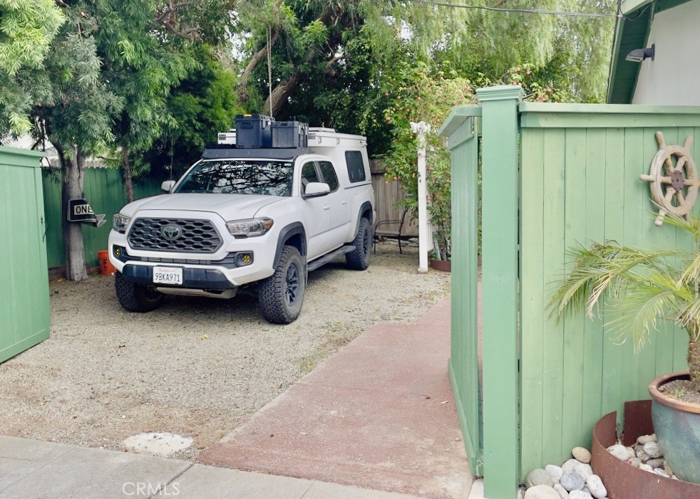 24932 La Cresta Drive