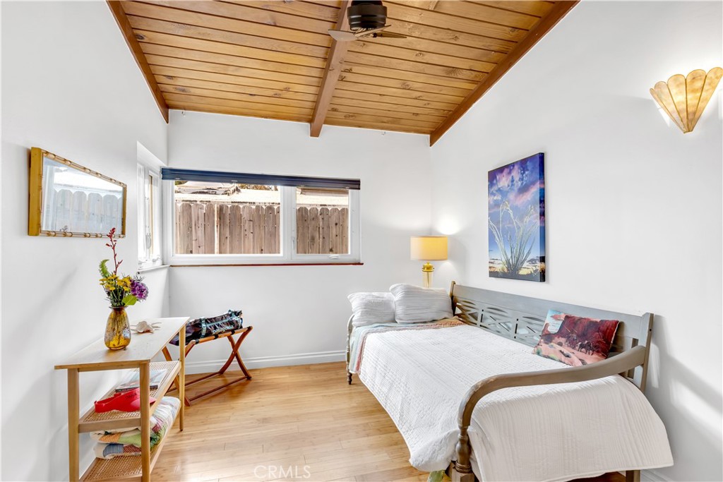 24932 La Cresta Drive