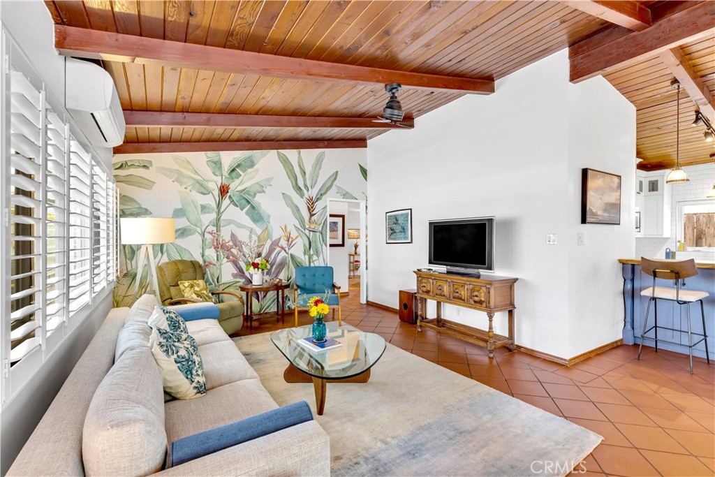 24932 La Cresta Drive