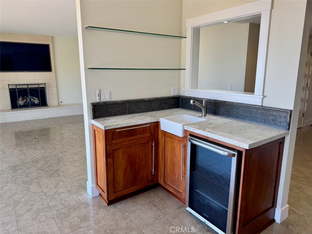 2745 Temple Hills Drive