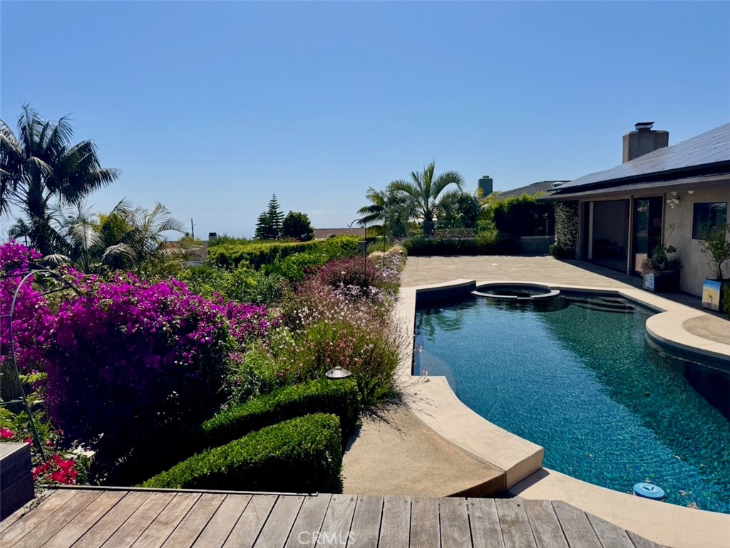 2745 Temple Hills Drive